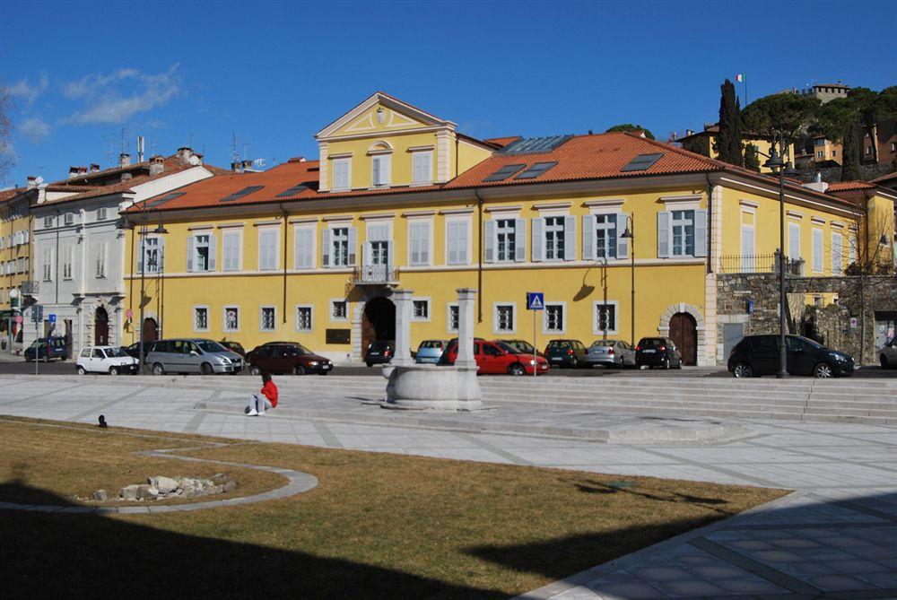 Grand Hotel Entourage - Palazzo Strassoldo Gorizia Exterior foto
